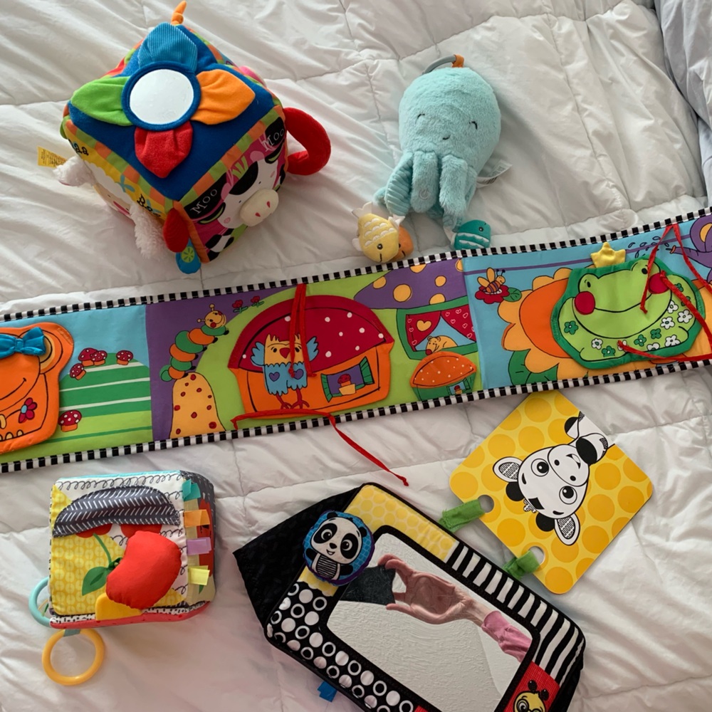 Tummy time baby bundle